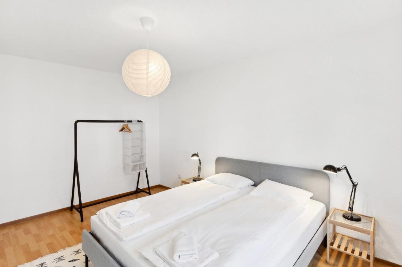Zurich Urban Charm: Your Comfy Stay Close To The City Eksteriør billede