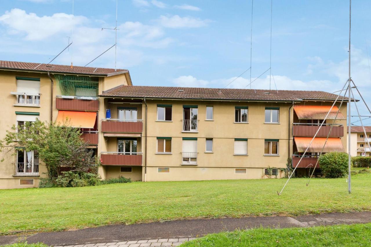 Zurich Urban Charm: Your Comfy Stay Close To The City Eksteriør billede