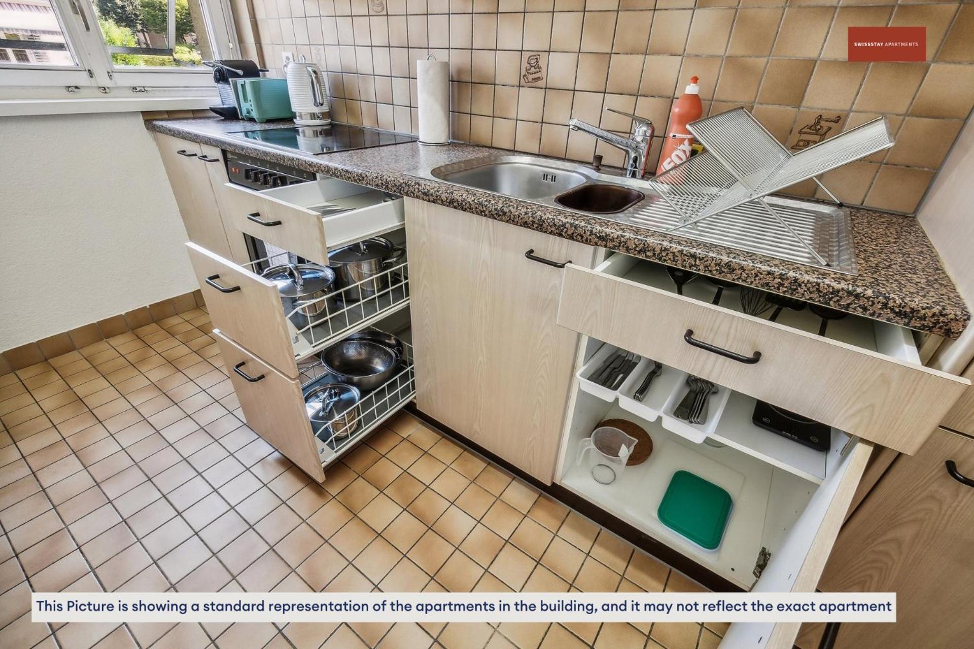 Zurich Urban Charm: Your Comfy Stay Close To The City Eksteriør billede