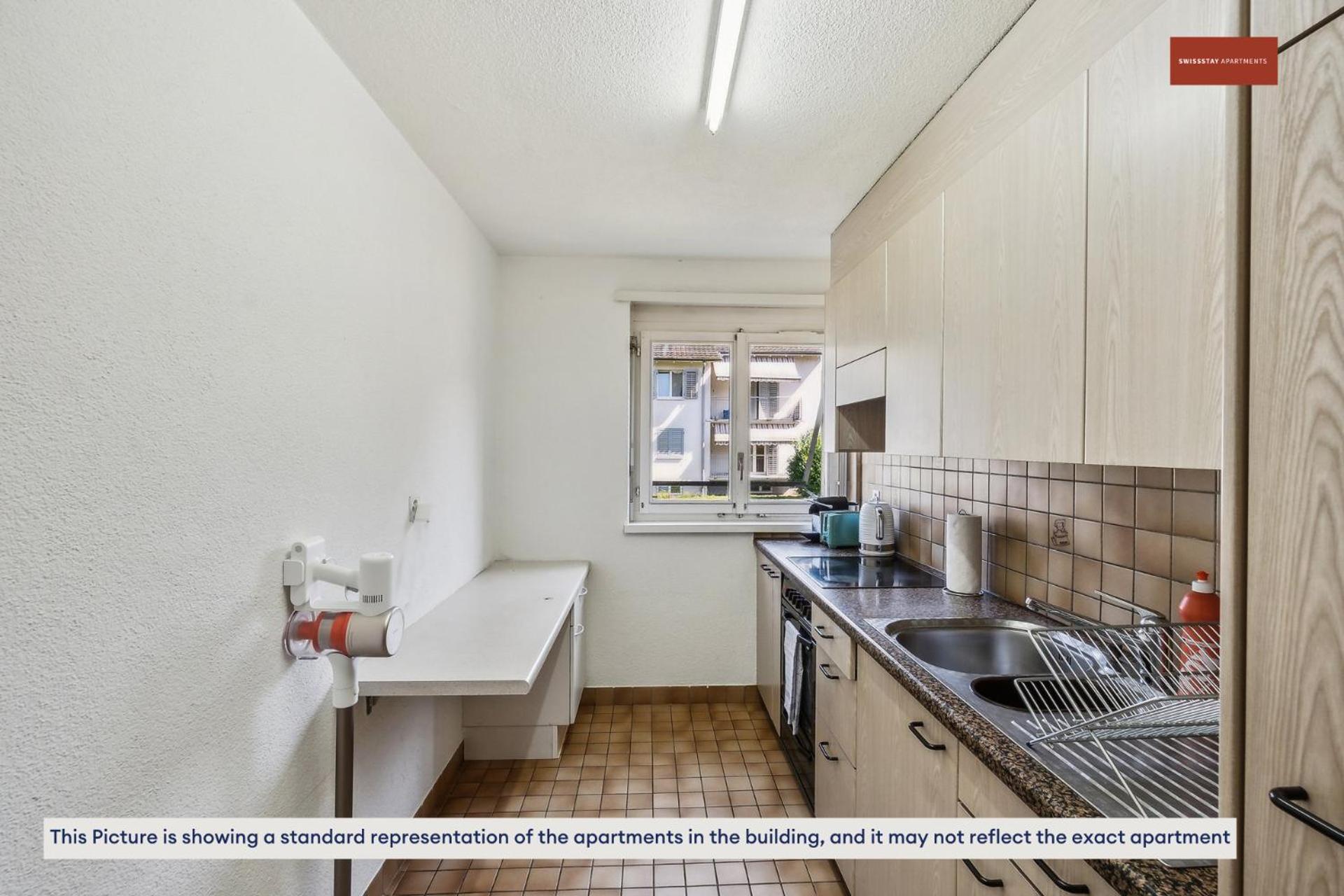 Zurich Urban Charm: Your Comfy Stay Close To The City Eksteriør billede